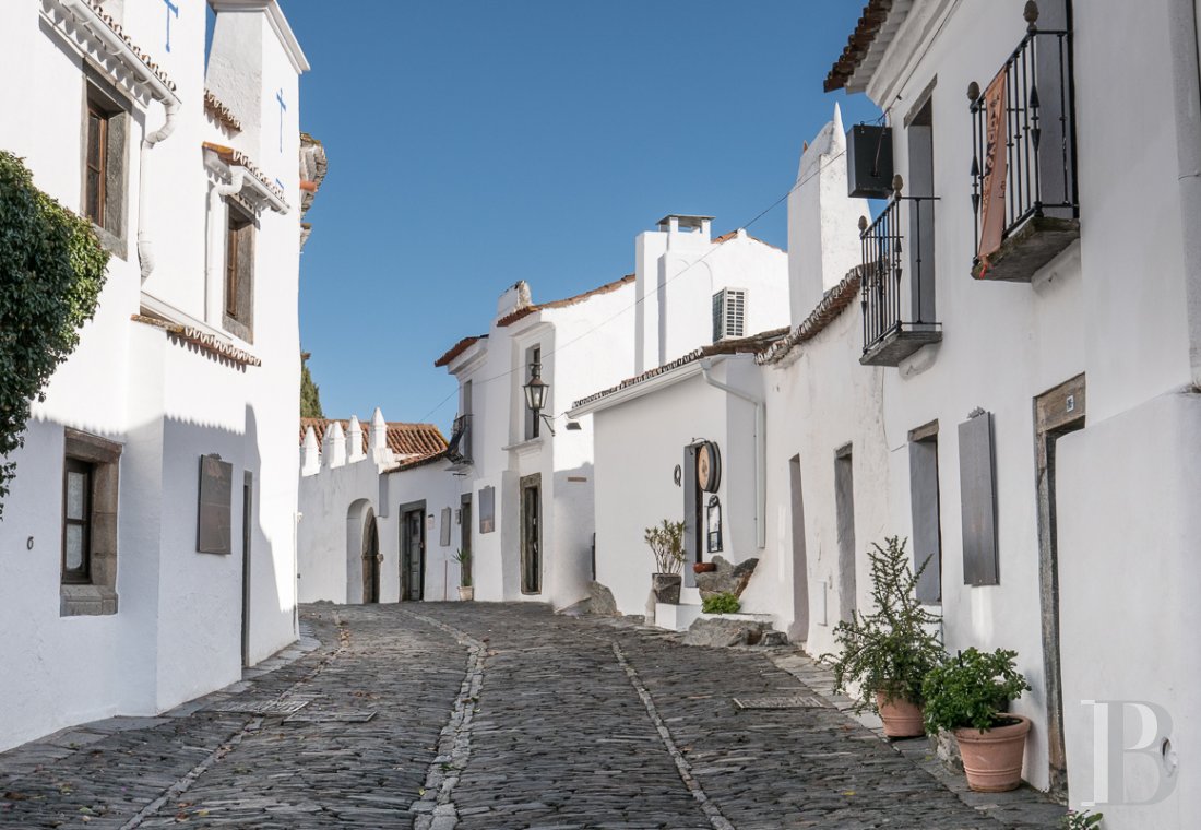 A village house renovated traditionally in south-east Portugal, close to the Spanish border - photo  n°25